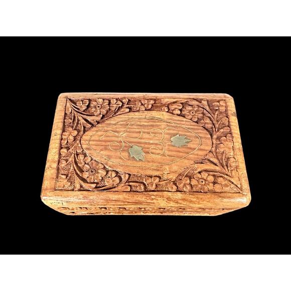 Vintage Wooden Hand Carved Brass Inlay India Sheesham Trinket Jewelry Hinged Box - Picture 2 of 9